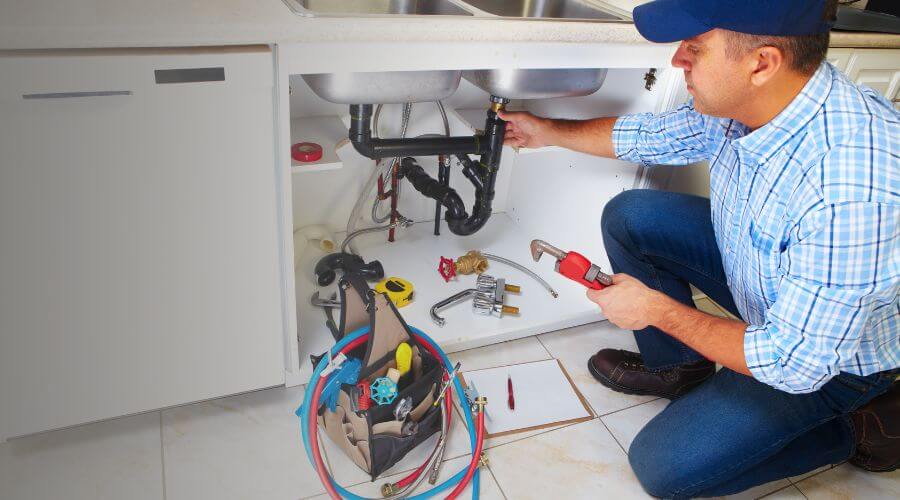Professional sink repair in Edwardsburg, MI
